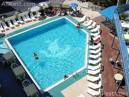 Viking Hotel 9